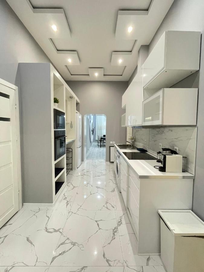 Deluxe Sapphire Residency - 4 Bedrooms Budapeşte Dış mekan fotoğraf