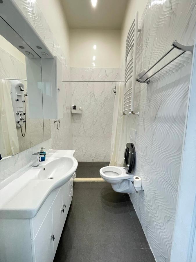 Deluxe Sapphire Residency - 4 Bedrooms Budapeşte Dış mekan fotoğraf