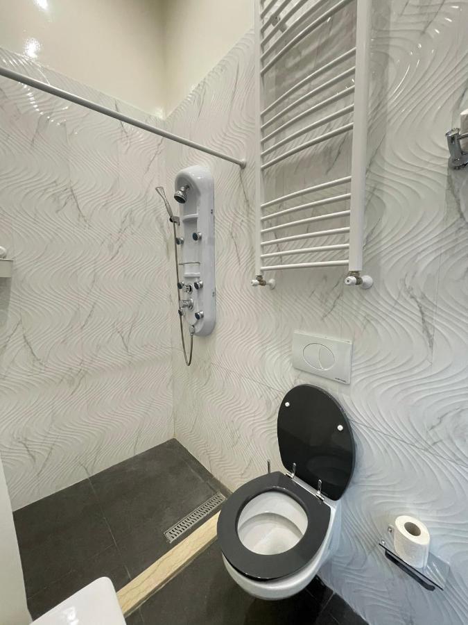 Deluxe Sapphire Residency - 4 Bedrooms Budapeşte Dış mekan fotoğraf